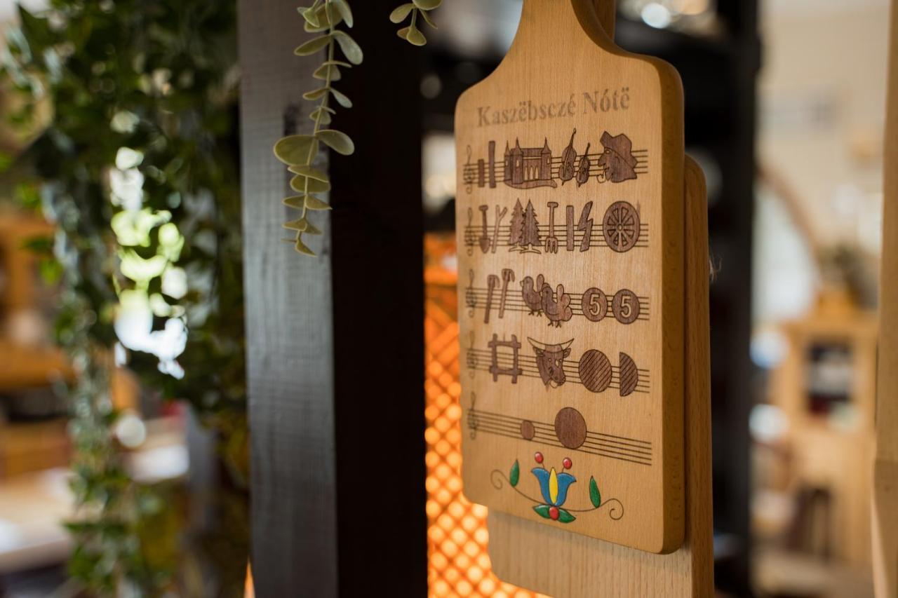 Gosciniec Skolimowka Restauracja I Pokoje Ze Sniadaniem Na Kaszubach Chmielno Luaran gambar
